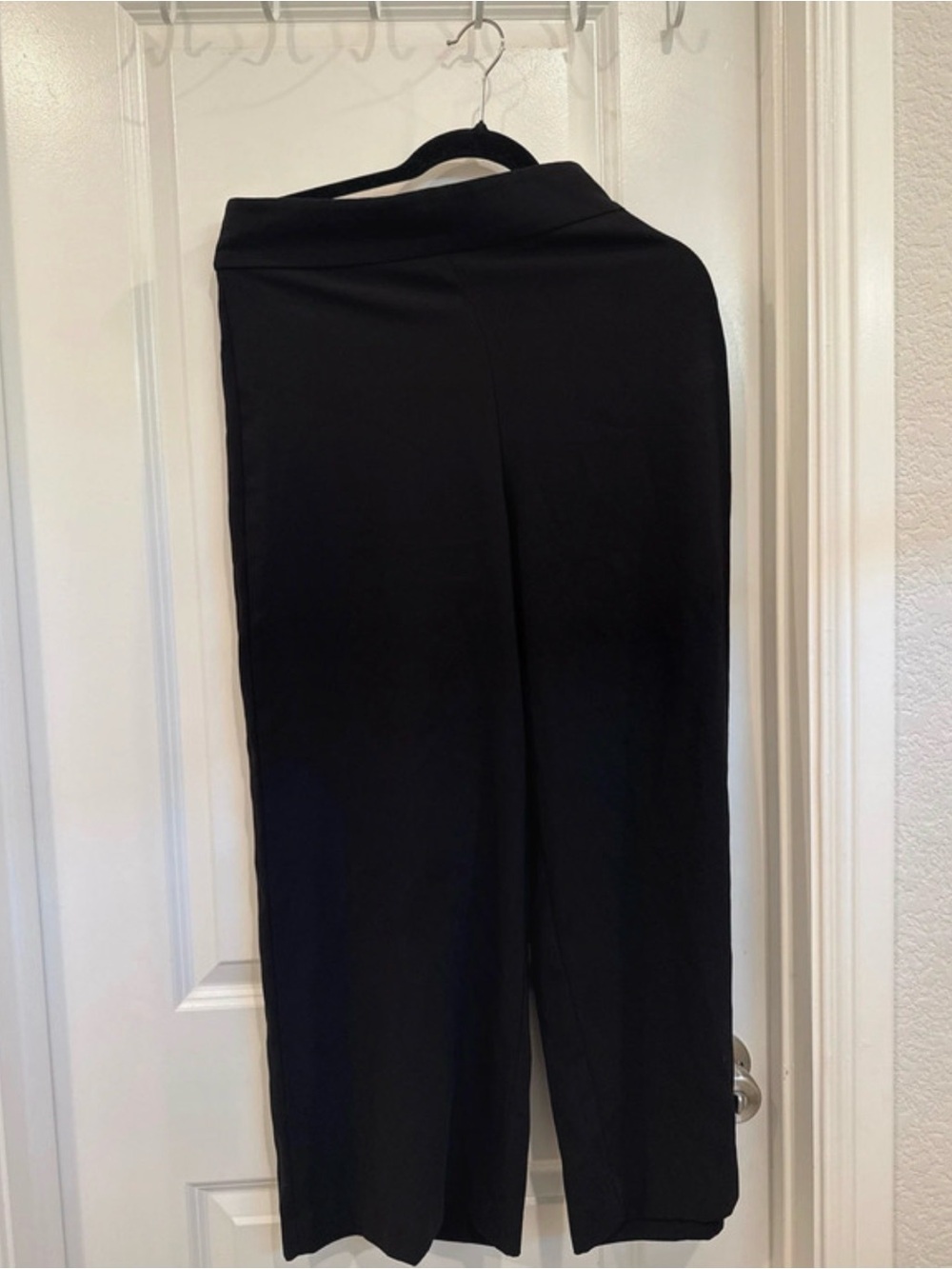 Zara Black Wide-Leg Women's Pants